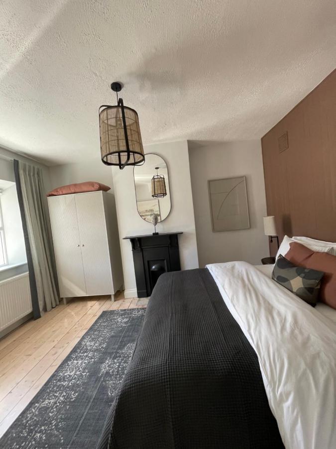 The Village House Malahide Esterno foto